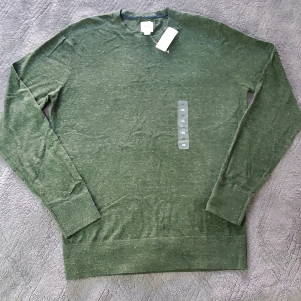 NWT Gap Men's Field Green Crewneck Sweater